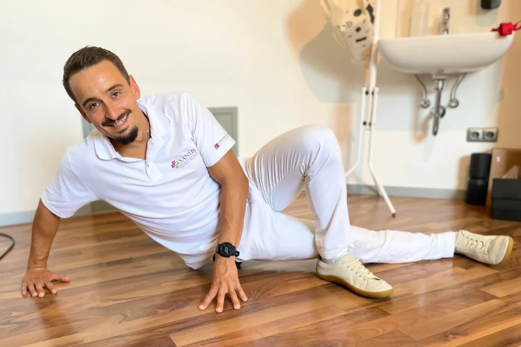 Liebscher & Bracht- Engpassdehnungübungen - Simon Bösch