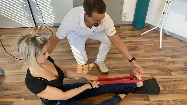 Liebescher-Bracht-Engpassdehnung-Behandlungsprozess-1